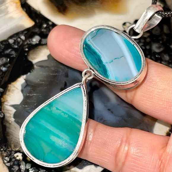 Botswana Lace Agate Pendant 2 7/8” - Picture 6 of 16